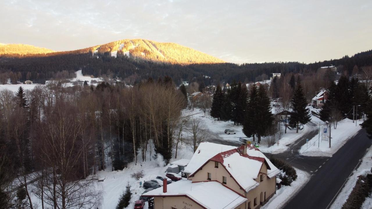 Pension Aura Špičák Železná Ruda Esterno foto